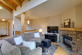 Chillside Chalet Modern West Vail Townhouse!